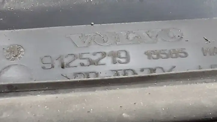 Volvo S60 (2000 - 2004) 912519 Верхняя панель радиатора — фото 2