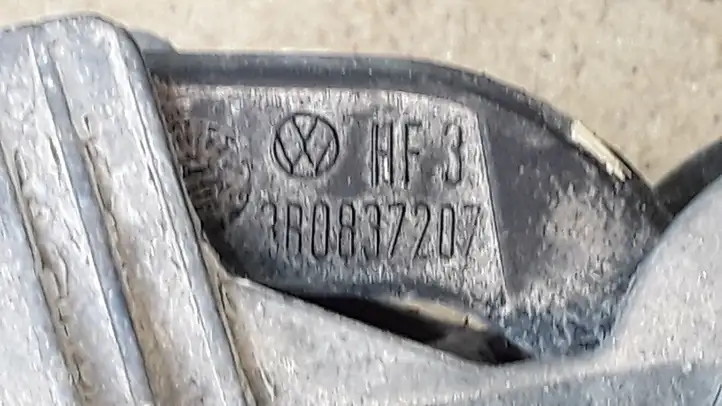 Volkswagen PASSAT B5.5 (2001 - 2005) 3B0837207 Наружная ручка двери — фото 2