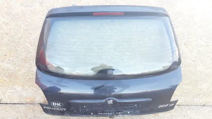 Peugeot 206 (1998 - 2012) E243R000981 Крышка багажника — фото 1