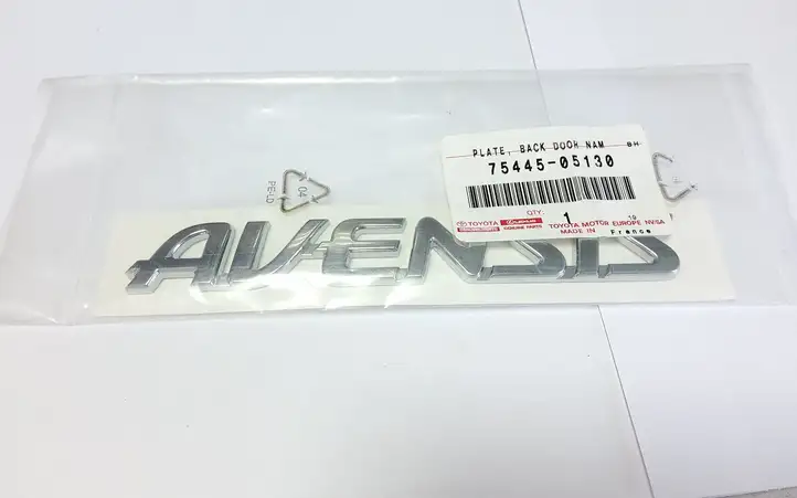 Toyota Avensis T270 (2012 - 2015) 7544505130 Эмблема производителя — фото 1