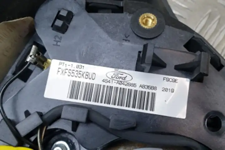 Ford Focus (2005 - 2008) 4S41A042B85 Подушка безопасности руля — фото 2