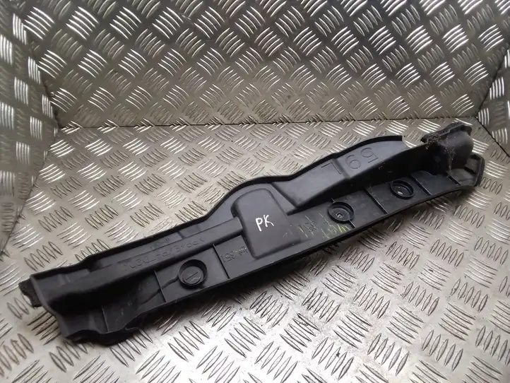 Toyota Prius (XW30) (2009 - 2015) 5382847030 Накладка крыла — фото 1