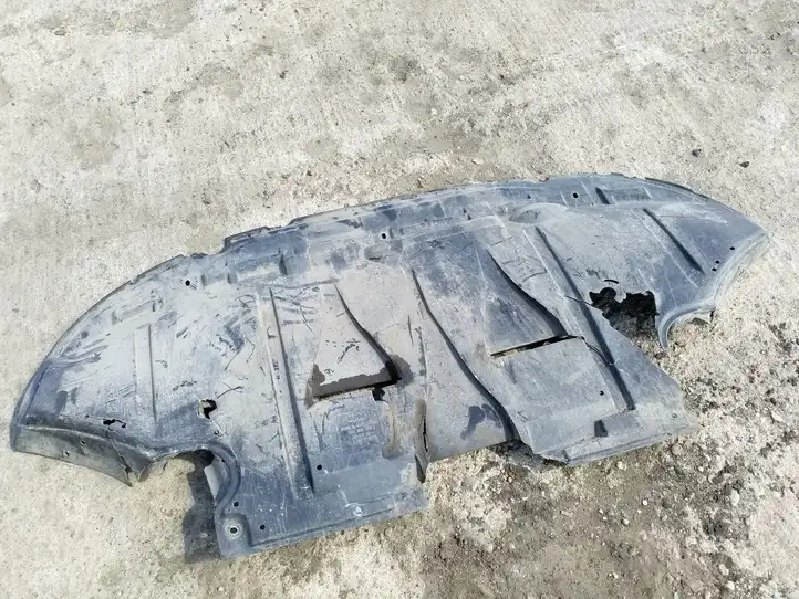 Audi A6 S6 C5 4B (1997 - 2001) 4B0863823C Защита двигателя — фото 2