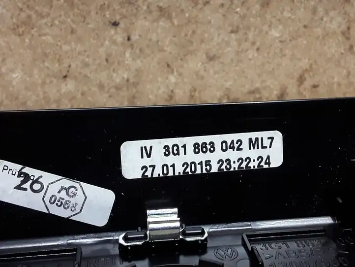 Volkswagen PASSAT B8 (2015 - ) 3G1863042 Отделка блока климат-контроля — фото 3