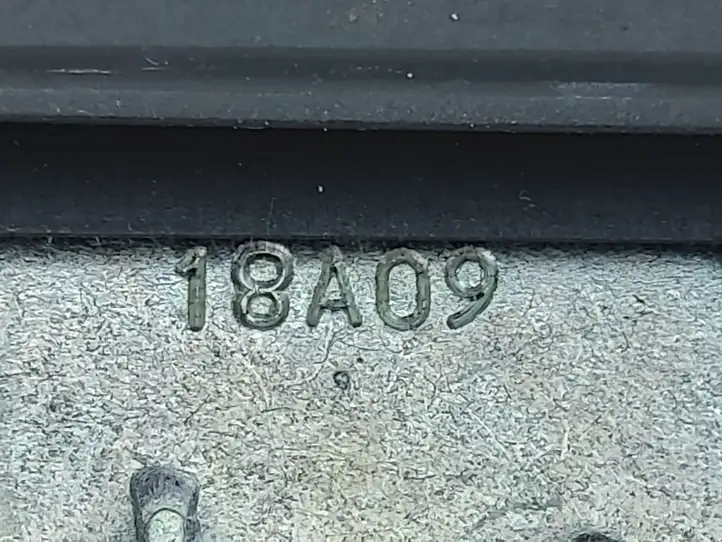 Audi A5 8T 8F (2007 - 2011) 18A09 Замок крышки багажника — фото 3