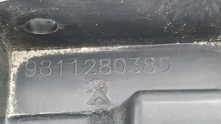 Peugeot 3008 II (2016 - 2023) 9811280380 Кронштейн заднего бампера — фото 3