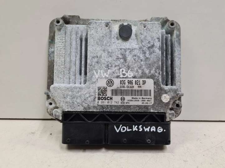 03G906021DP Volkswagen PASSAT B6 Galios (ECU) modulis