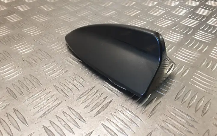 BMW X5 E70 (2006 - 2013) 921250401 Крышка GPS-антенны — фото 3