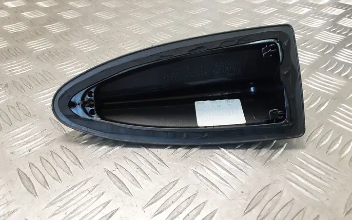 BMW X5 E70 (2006 - 2013) 921250401 Крышка GPS-антенны — фото 4