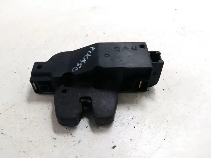 Citroen Xsara Picasso (1999 - 2012) 9646091580 Замок крышки багажника — фото 1
