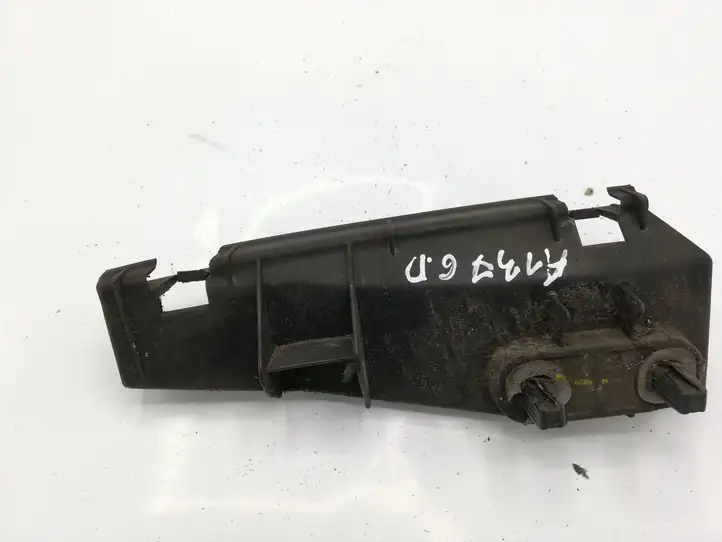 Toyota Corolla Verso E121 (2001 - 2004) Кронштейн заднего бампера — фото 3