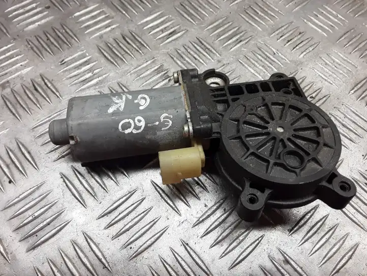 Volvo S60 (2000 - 2004) 0130821777 Стеклоподъемник задней двери — фото 1