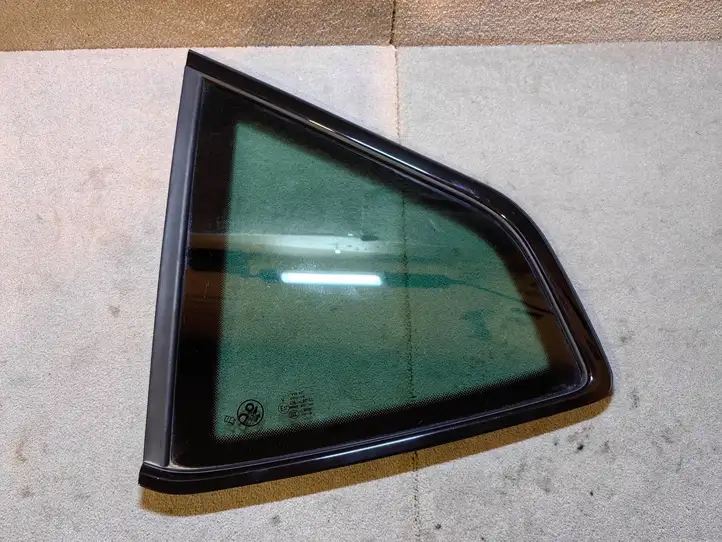 Cupra Ateca (2020 - ) 575845041 Заднее боковое стекло — фото 2