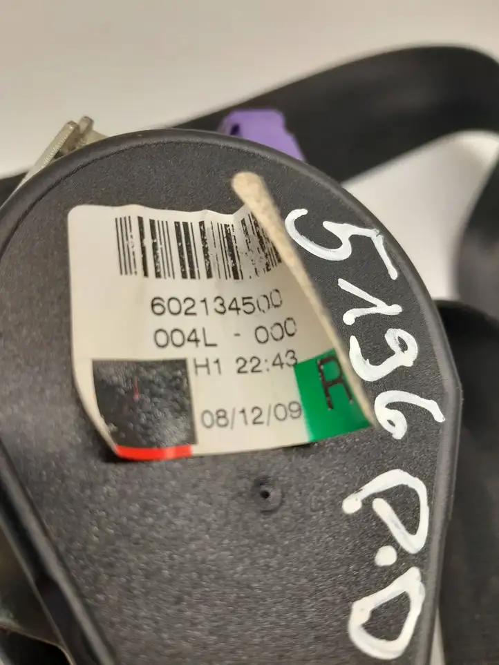 Audi A3/S3 8P (2008 - 2013) 602134500 Передний ремень безопасности — фото 3