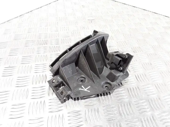 Audi A3/S3 8P (2004 - 2008) 8P4807393LI Кронштейн угловой части бампера — фото 1