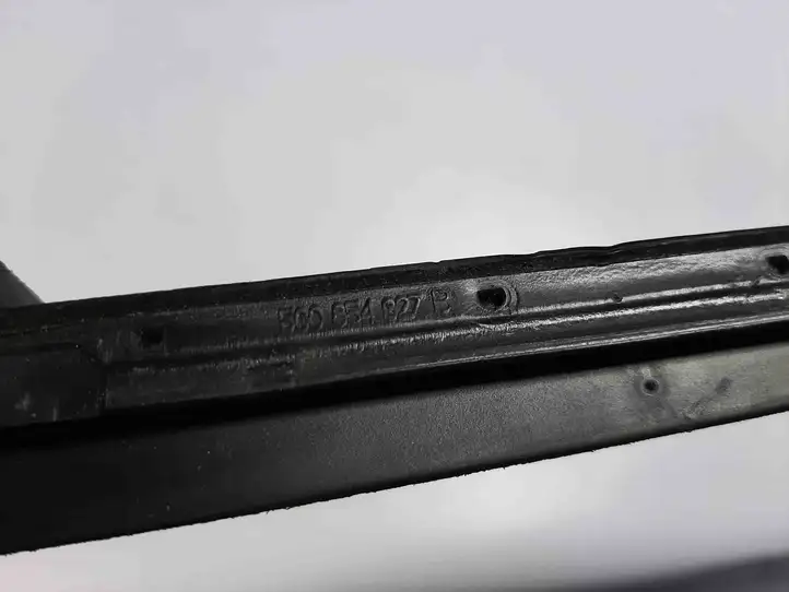 Volkswagen Golf VII (2013 - 2019) 5G0854327B Накладка стоек лобового стекла — фото 4