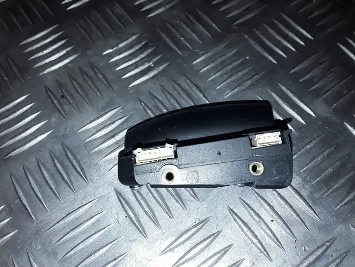 Volkswagen PASSAT B5.5 (2001 - 2005) 1J0959538C Кнопки на рулевом колесе — фото 3