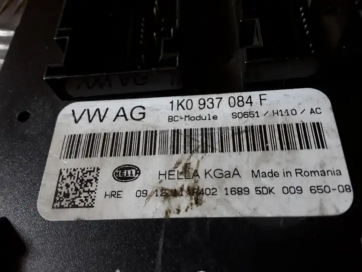Volkswagen Golf Plus (2004 - 2008) 1K0937084F Модуль комфорта — фото 2