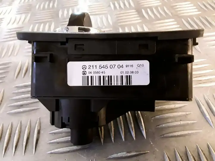 Mercedes-Benz E W211 (2002 - 2009) 2115450704 Включатель фонарей — фото 2