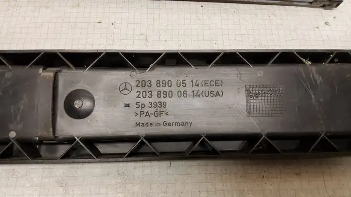 Mercedes-Benz C W203 (2000 - 2007) 2038900514 Аварийный знак — фото 4
