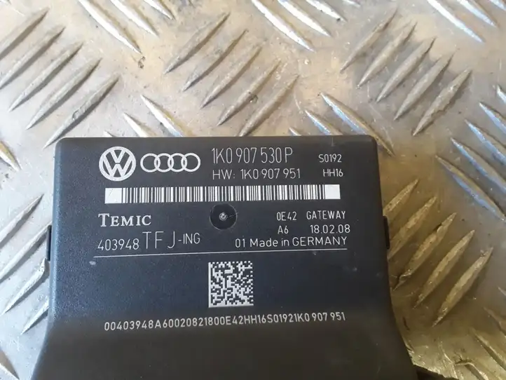 Skoda Octavia Mk2 (1Z) (2004 - 2013) 1K0907530P Прочие блоки управления — фото 2