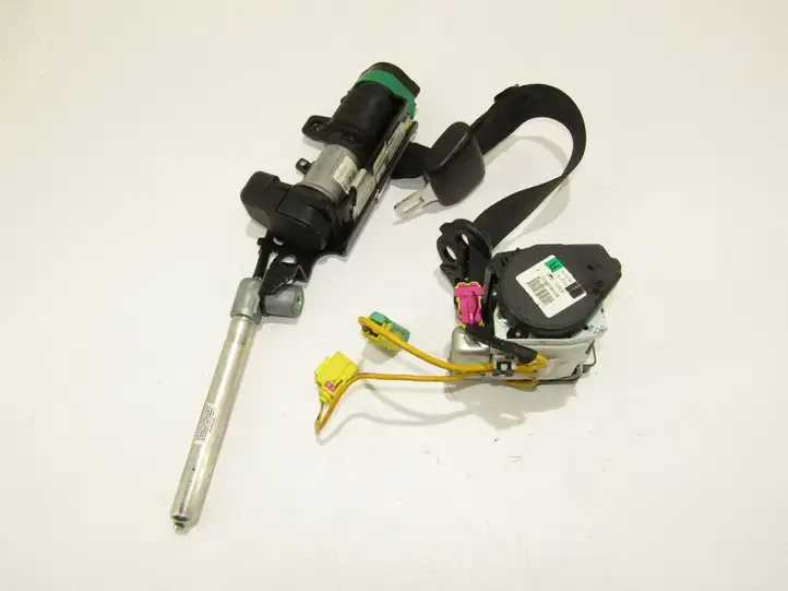 Volkswagen Phaeton (2002 - 2008) Передний ремень безопасности — фото 3