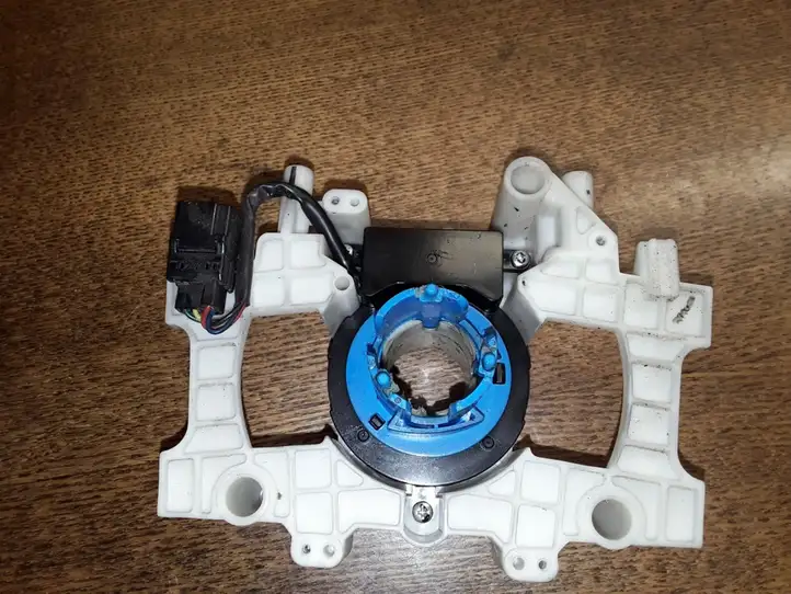 Hyundai Tucson JM (2004 - 2009) 2020033952 Контактное кольцо SRS — фото 3