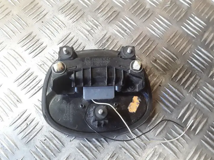 Hyundai i30 (2007 - 2012) 873702R000 Кнопка закрытия крышки багажника — фото 2