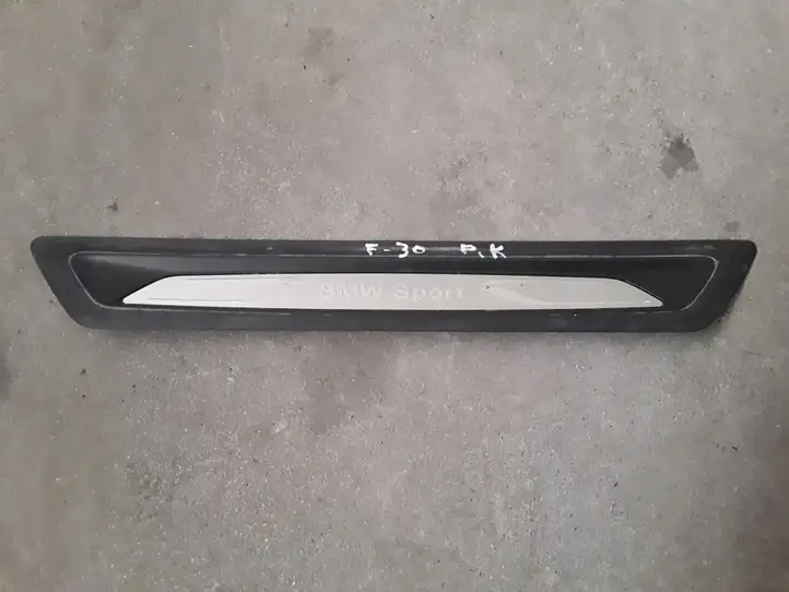 BMW 3 F30 F35 F31 (2012 - 2018) 51477289216 Внутренняя отделка переднего порога — фото 1