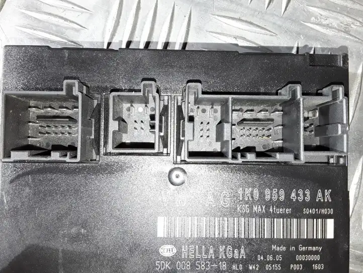Skoda Octavia Mk2 (1Z) (2004 - 2013) 1K0959433AK Модуль комфорта — фото 4