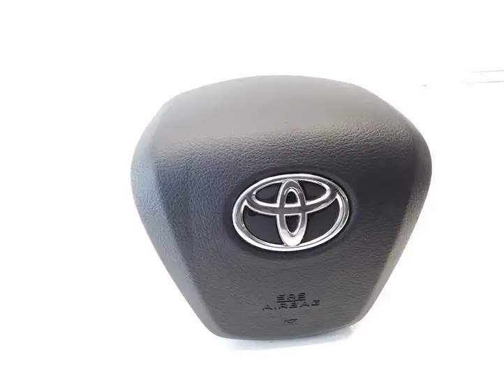 Toyota Avensis T270 (2009 - 2012) Подушка безопасности руля — фото 1