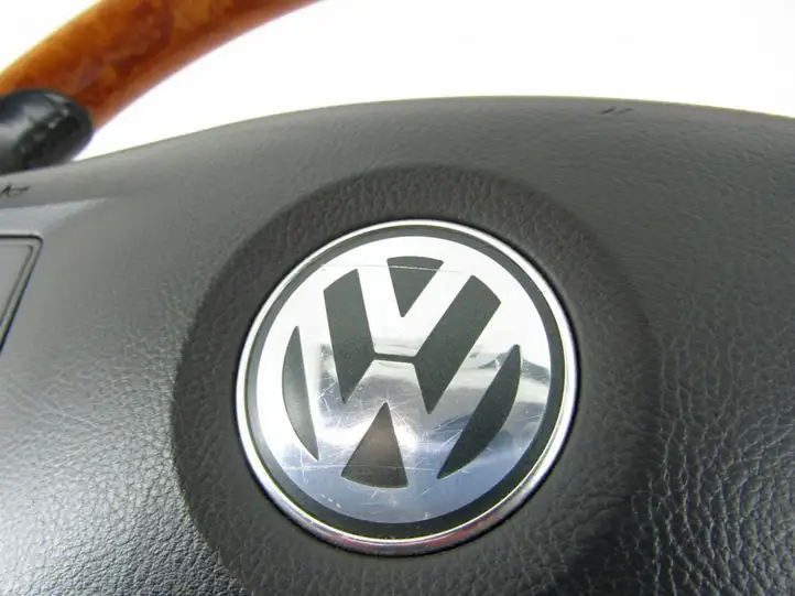 Volkswagen Phaeton (2002 - 2008) Руль — фото 4
