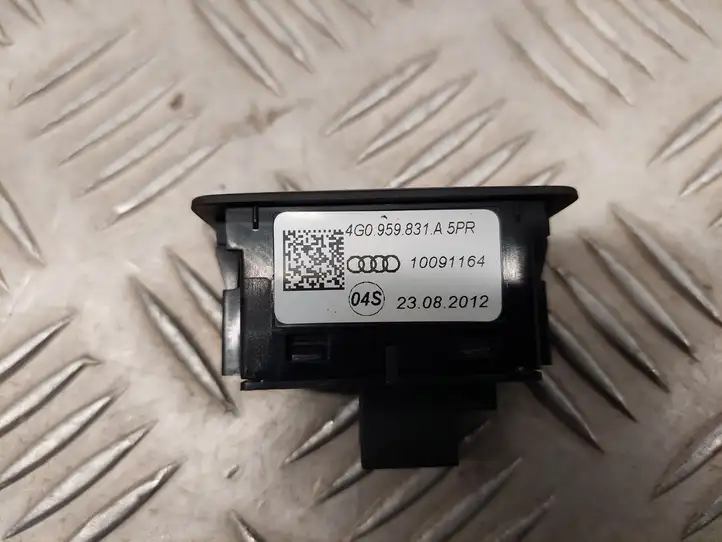 Audi Q5 SQ5 (2012 - 2017) 4G0959831A Кнопка закрытия крышки багажника — фото 2