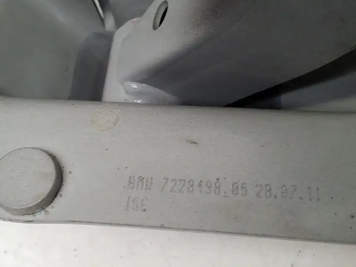 BMW 6 F12 F13 (2010 - 2018) 7228498 Петли крышки багажника — фото 9