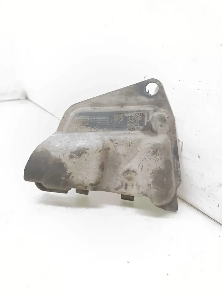 BMW 3 E90 E91 (2005 - 2012) 51717127352 Кронштейн переднего подкрылка — фото 1