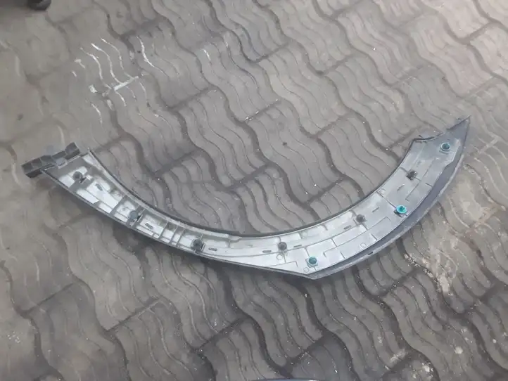 Subaru Outback (2007 - 2009) Молдинг крыла — фото 2