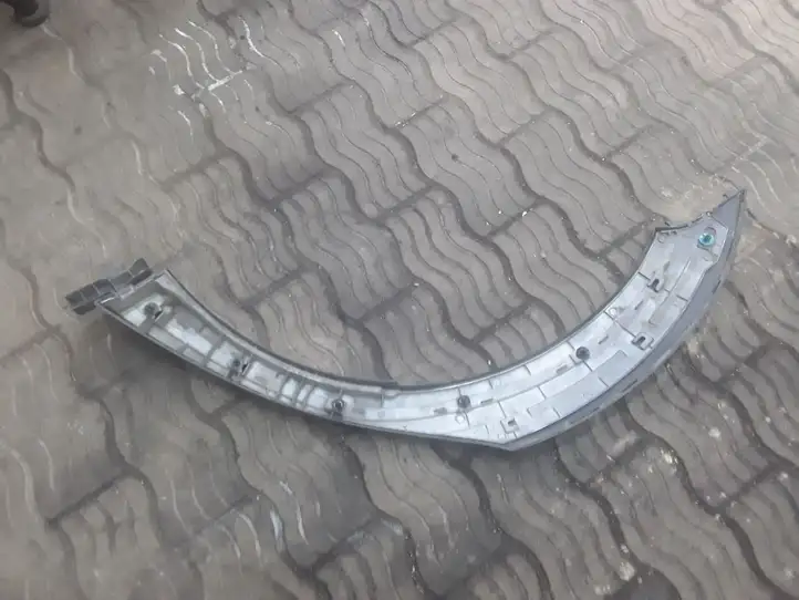 Subaru Outback (2007 - 2009) Молдинг крыла — фото 3