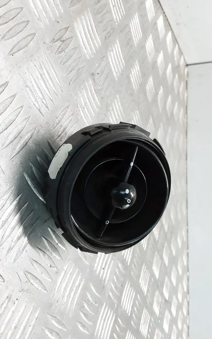 Mini One Cooper R50-53 (2000 - 2012) 6800887 Боковой воздушный дефлектор — фото 1