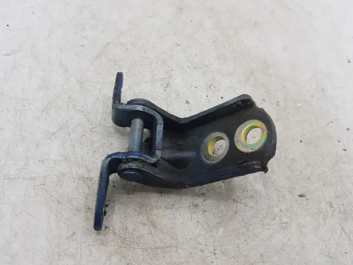 Nissan X-Trail T30 (2001 - 2007) Верхняя петля передней двери — фото 1