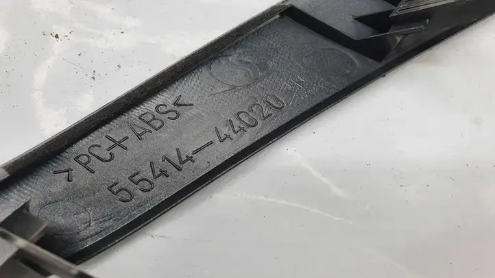 Toyota Avensis Verso (2001 - 2004) 5541444020 Отделка блока климат-контроля — фото 3