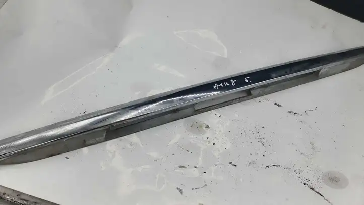 Toyota Avensis Verso (2001 - 2004) 7681144030 Подсветка номера — фото 1