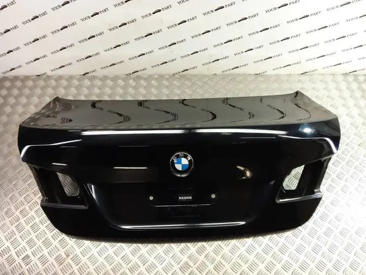 BMW 5 F10 F11 (2009 - 2016) Крышка багажника — фото 1