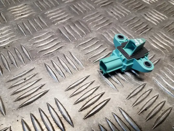 Audi Q5 (2008 - 2012)  8K0955557C Датчик удара надувных подушек