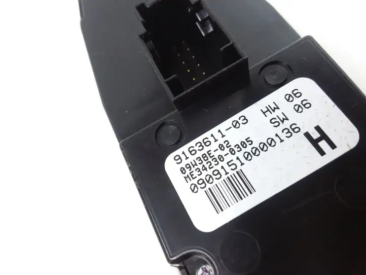 BMW 7 F01 (2008 - 2016) 9163611 Блок кнопок стеклоподъемников — фото 3