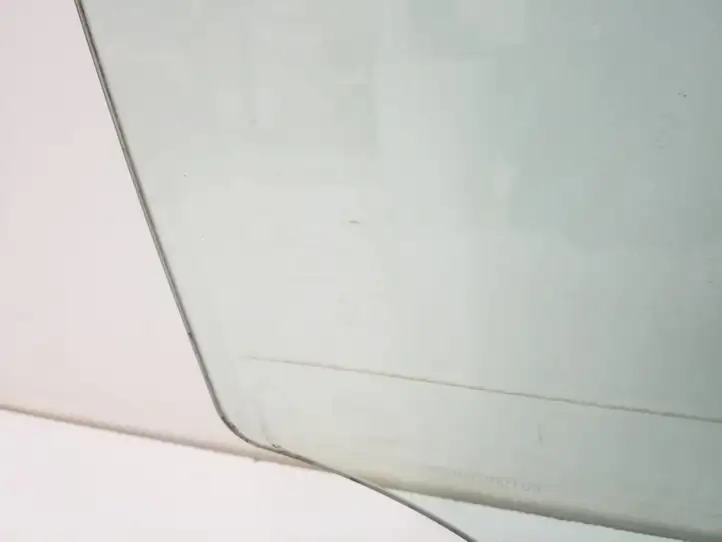 Lexus RX 450H (2012 - 2015) 6810148113 Стекло передней двери — фото 2