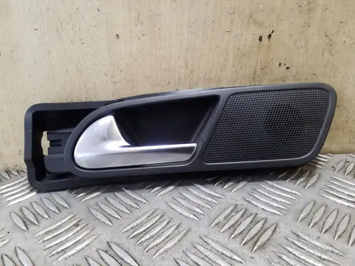 Volkswagen Tiguan (2007 - 2011) 5N0839197 Внутренняя ручка задней двери — фото 1