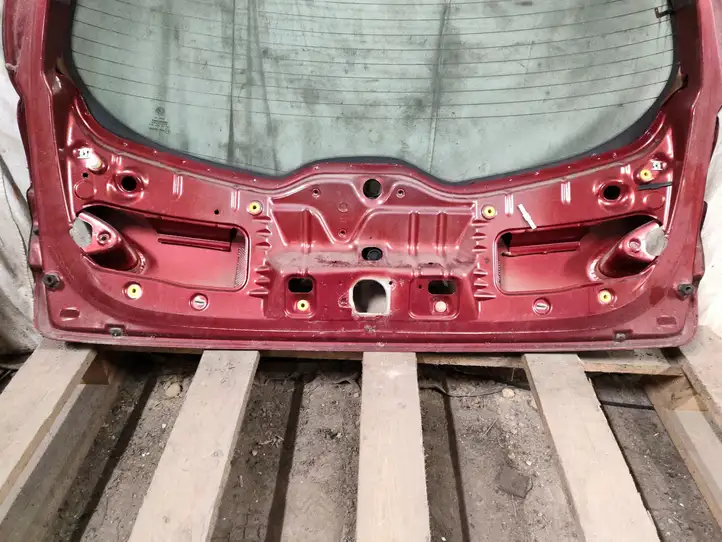 Alfa Romeo 147 (2000 - 2004) AS2 Крышка багажника — фото 3