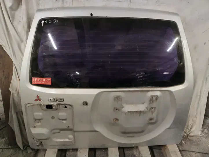 Mitsubishi Pajero (1999 - 2003) AS2 Крышка багажника — фото 1