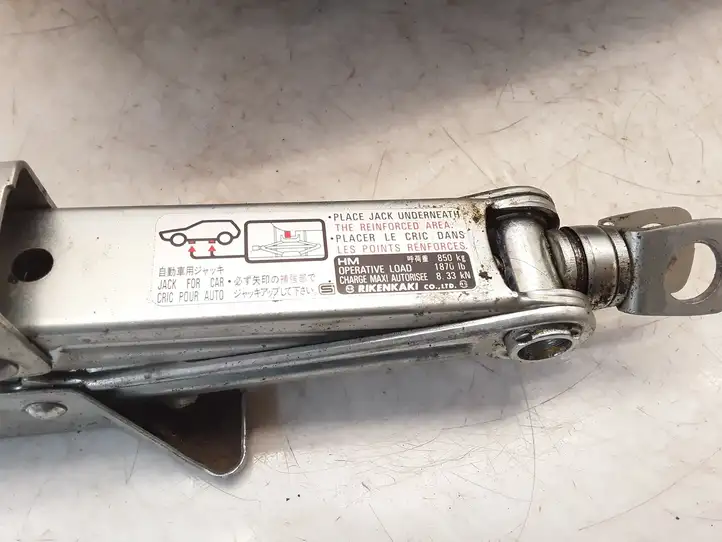 Honda Accord (2003 - 2007) Кронштейн запасного колеса — фото 5