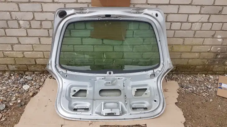 Citroen Xsara Picasso (1999 - 2012) Крышка багажника — фото 5